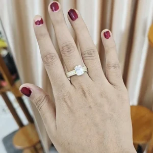 Zircon Stone Ring - 004 (Gold)