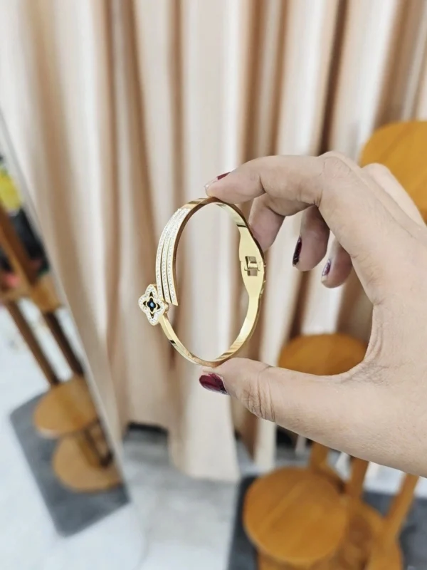 Stainless Steel Bangle - 012