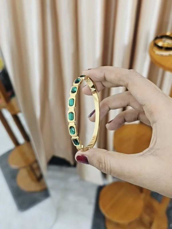 Luxury Zircon Bangle - 009