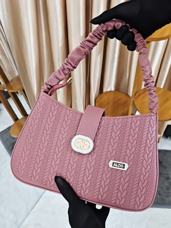 Ladies Handbag – 004 (Pink)